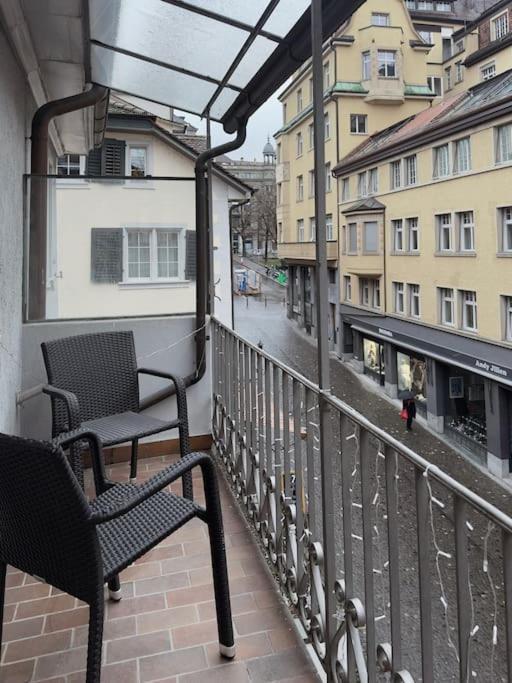 Suesse Wohnung In Zuercher Altstadt 3 Zurich Luaran gambar